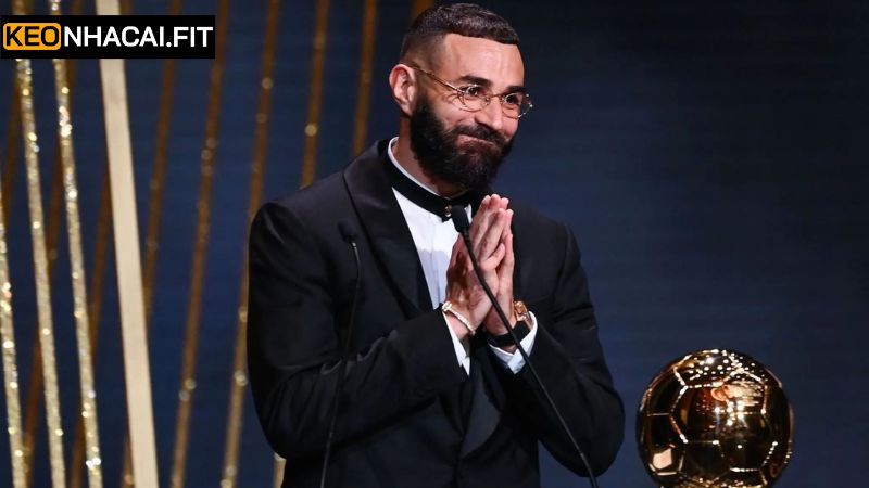 Quả Bóng Vàng 2022 - Cập Nhật Danh Sách Cầu Thủ Tài Ba 2 Karim Benzema - Cầu thủ nhận quả bóng vàng